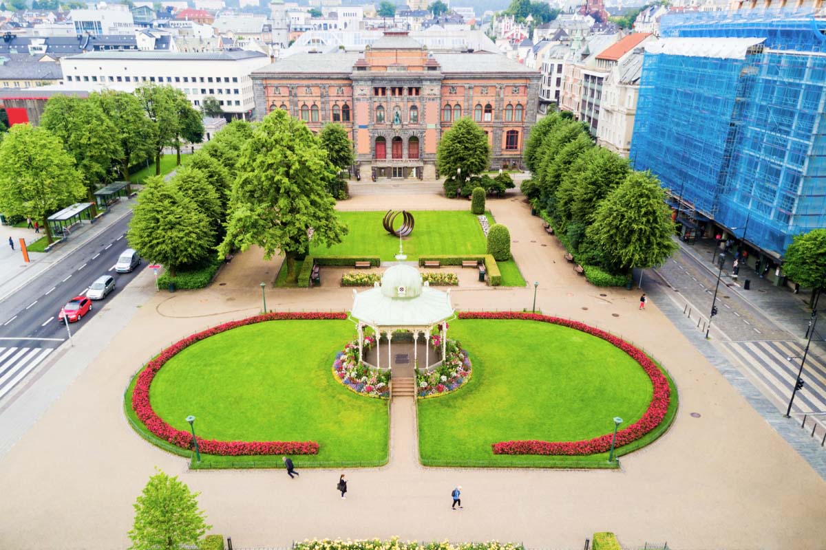 KODE Art Museum and Musikkpaviljongen in Bergen City