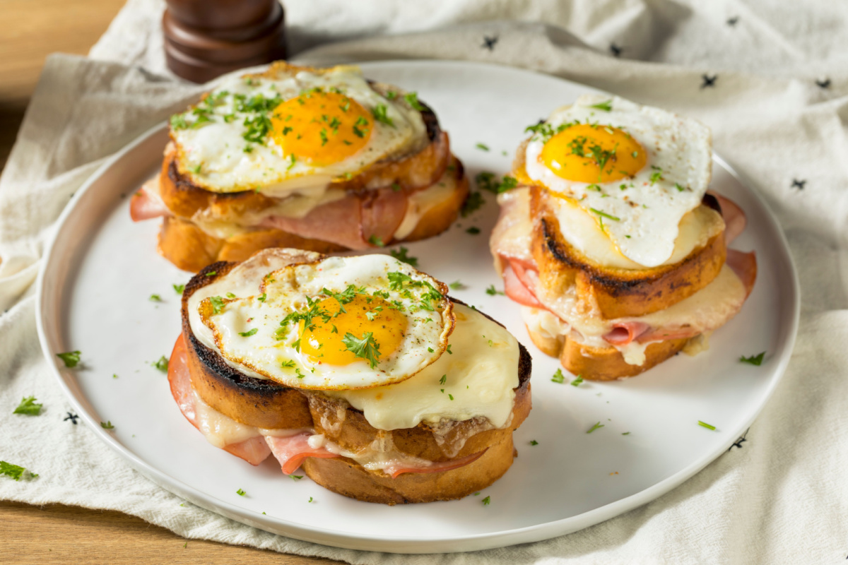 Croque Madame, France