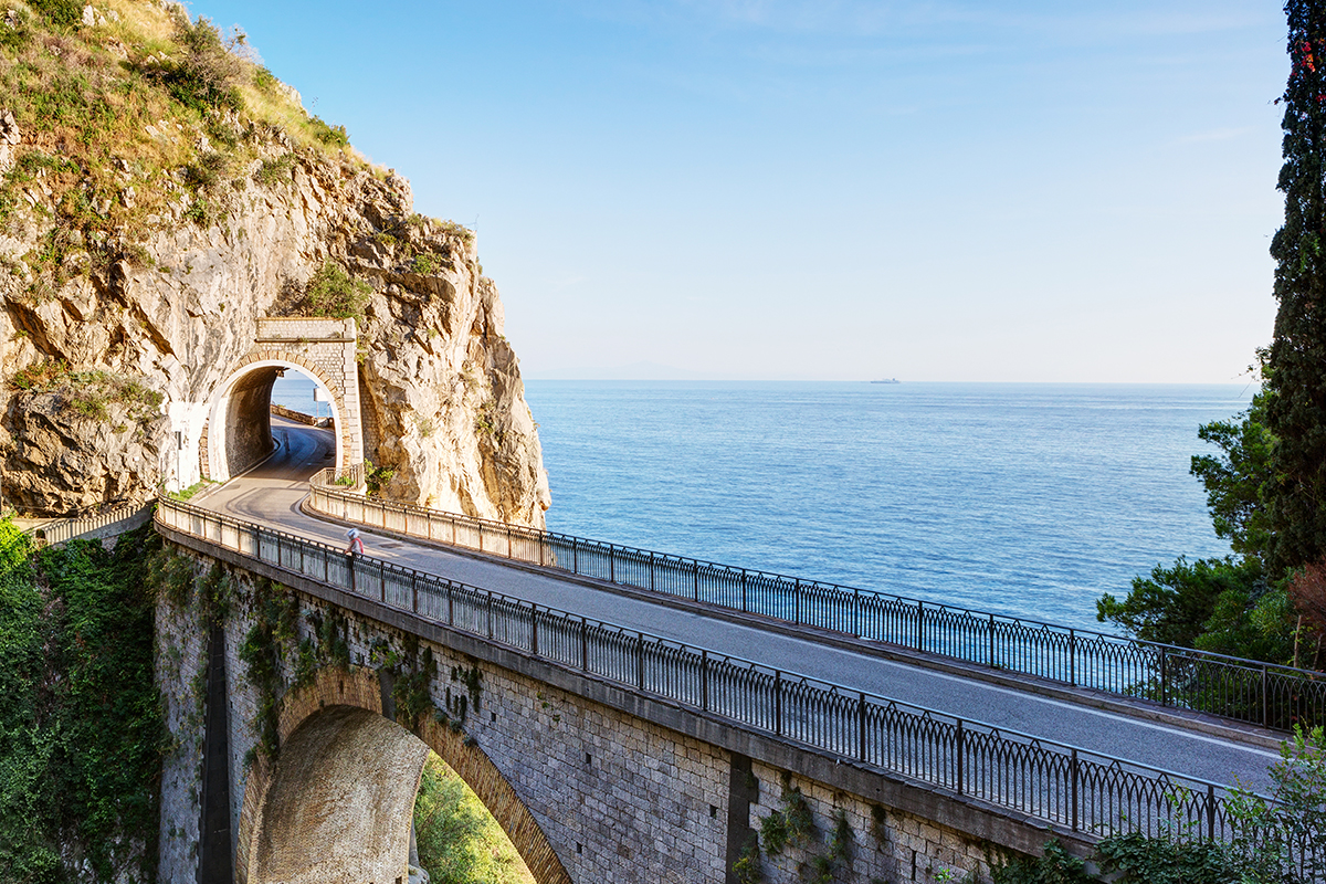 Scenic drives in Italy