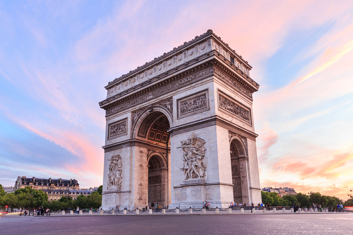 The ultimate budget travel guide to Paris by Expat Explore