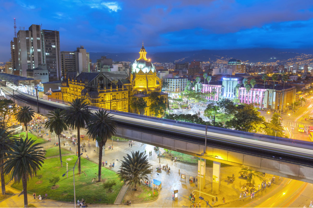 Downtown Medellin, nightlife in El Poblado