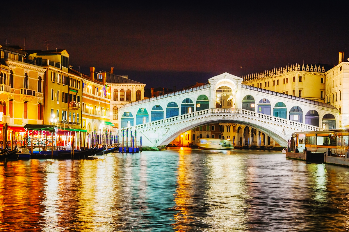 Venice tours by night